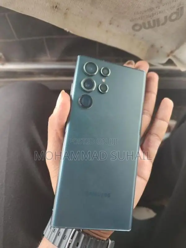 Samsung Galaxy S22 Ultra (Used)