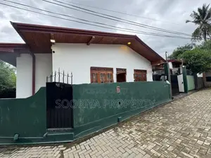 Near Town New House for Sale in Piliyandala