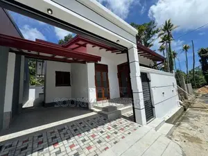 Luxury Single Storey Brand New House for Sale in Piliyandala
