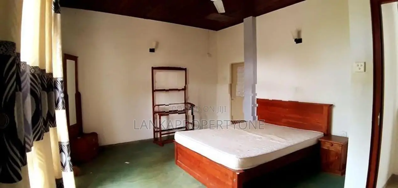 Modern House for Sale Meepawala