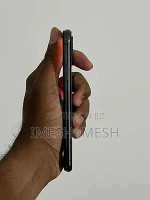 Apple iPhone XS 256GB (Used)