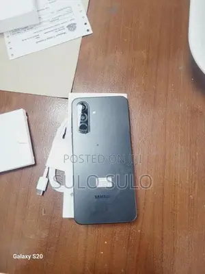 Samsung Galaxy A17 (Brand New)
