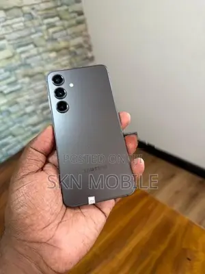 Samsung Galaxy S10e 6GB 128GB (Used)