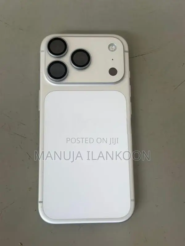 Apple iPhone 17 Pro 256GB (Used)