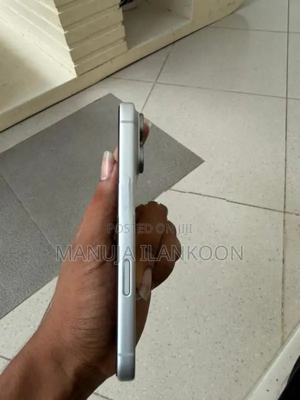 Apple iPhone 17 Pro 256GB (Used)