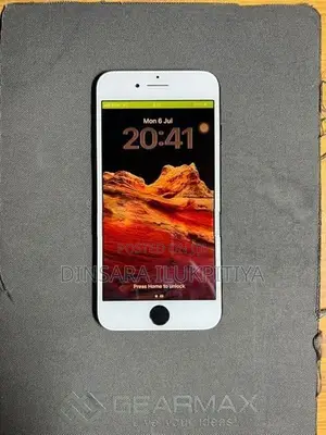 Apple iPhone SE 2 (Used)