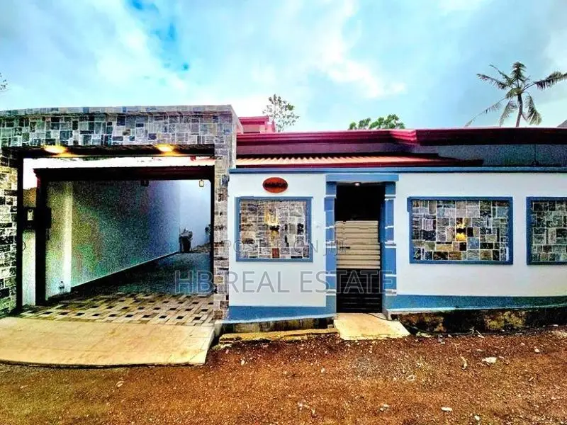 Newly Build Luxury Single Story House For Sale Kesbewa Jaburaliya