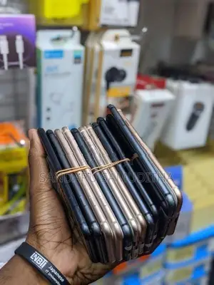 Apple iPhone 8 (Used)