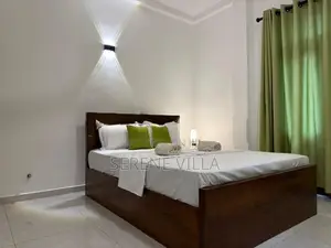 Luxury 4BR Furnished Villa- Makumbura
