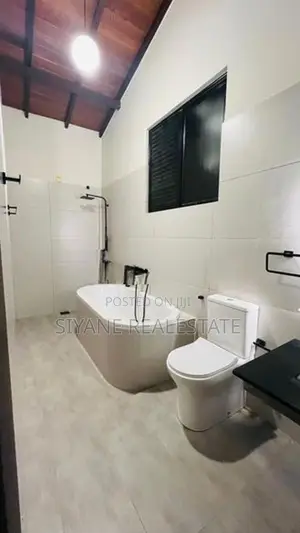 Luxury New House for Sale in Athurugiriya