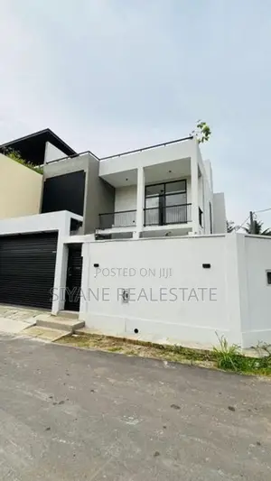 Luxury New House for Sale in Athurugiriya