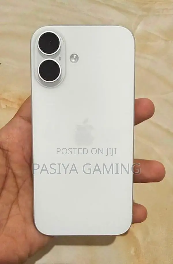 Apple iPhone 16 (Used)