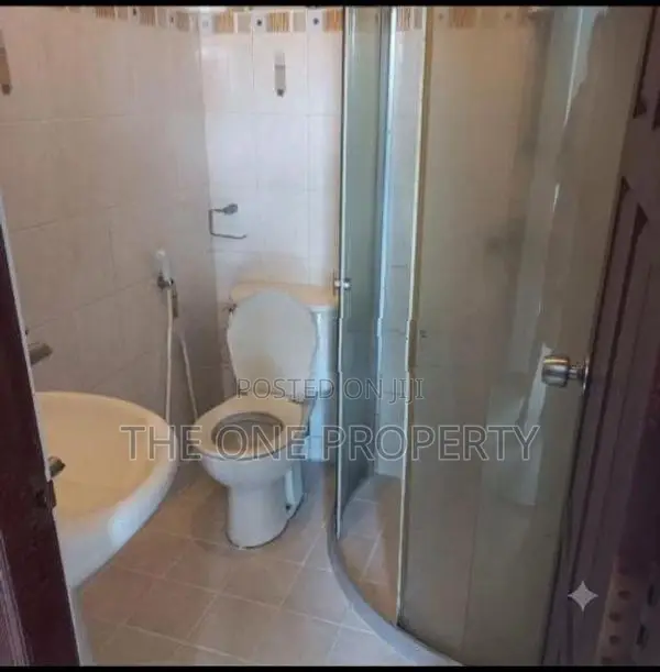 2 Bedroom Apartment for Rent - Colombo 5