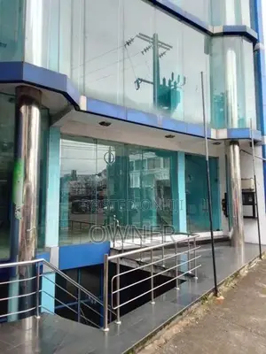 Coimmercial Building Rent in Kiribathgoda Mahara Facing the Kandy Road