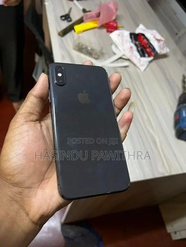 Apple iPhone XS 256GB (Used)