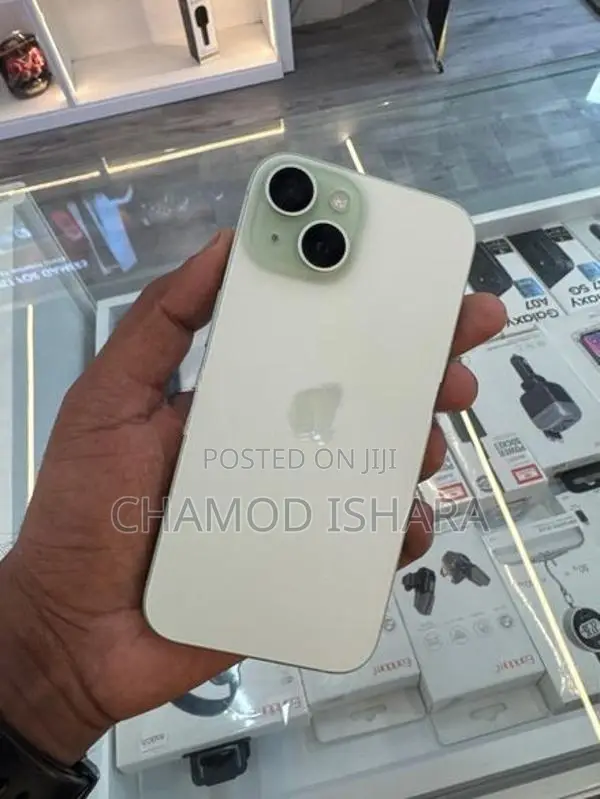 Apple iPhone 15 (Used)