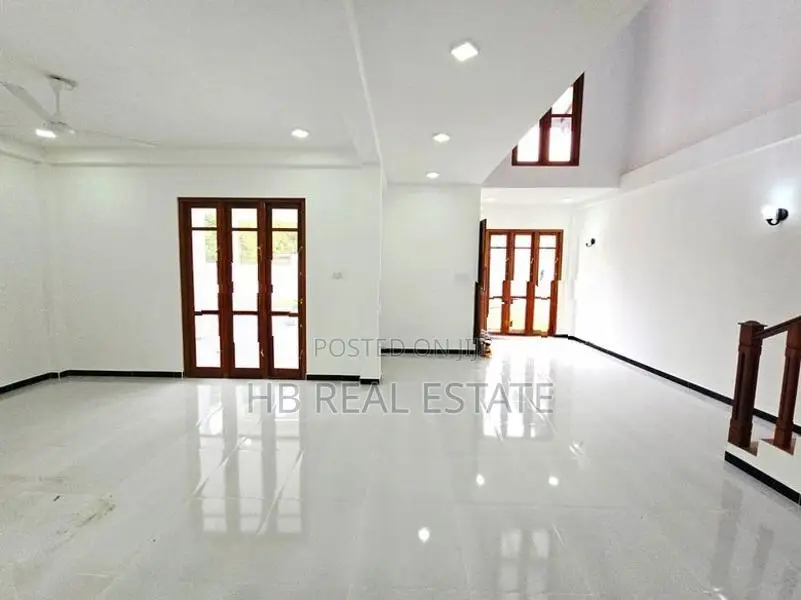 Mattegoda Architecture Designed Luxury Two Story House For Sale