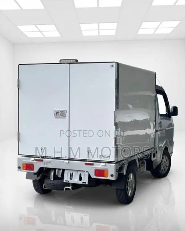 Suzuki Carry Freezer 2023