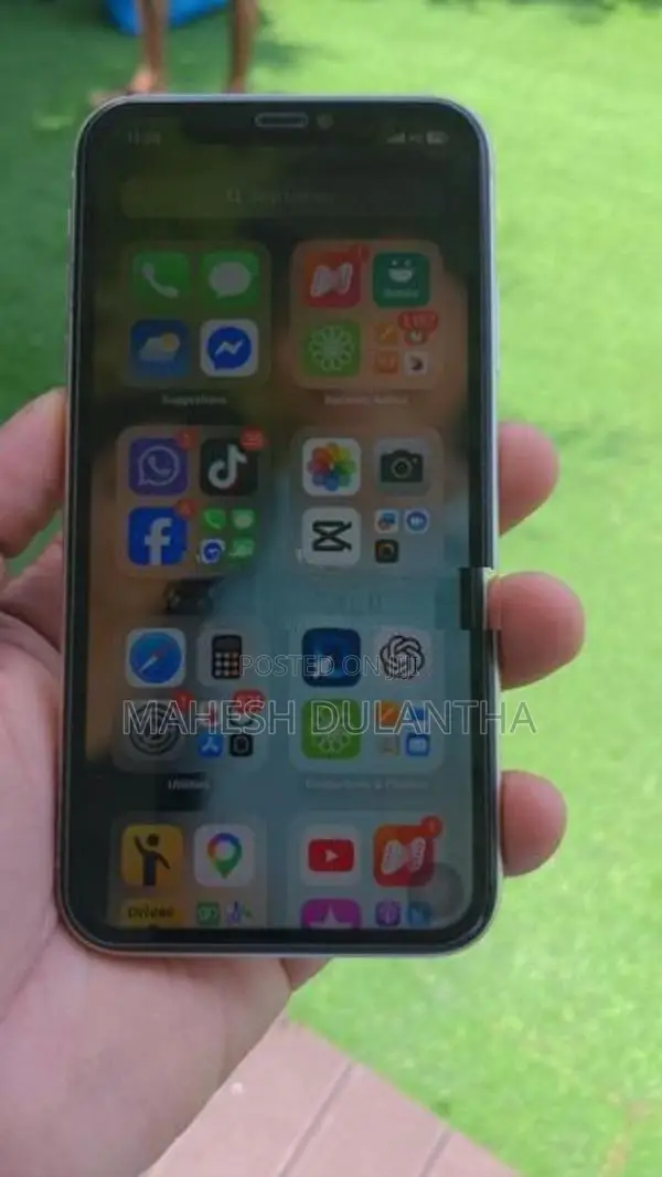 Apple iPhone 11 128GB (Used)