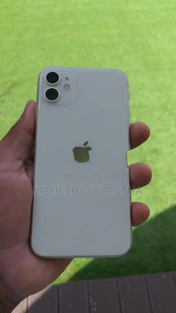 Apple iPhone 11 128GB (Used)