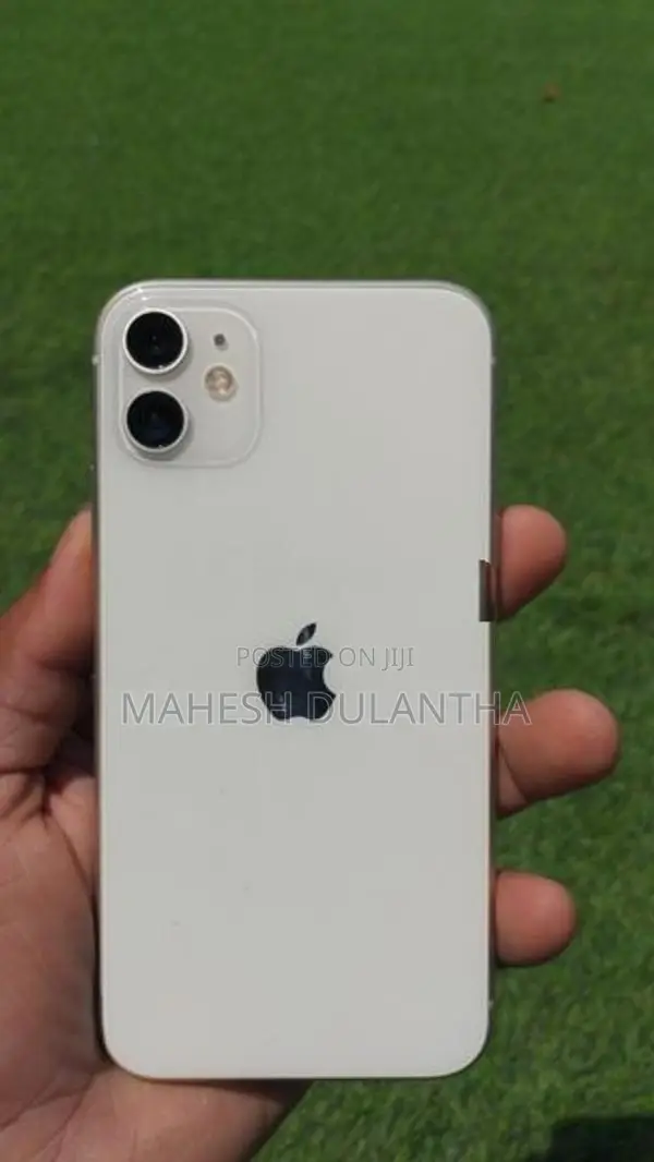 Apple iPhone 11 128GB (Used)