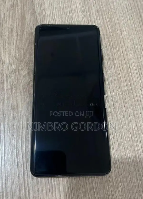 Samsung Galaxy S20 Ultra Flagship (Used)