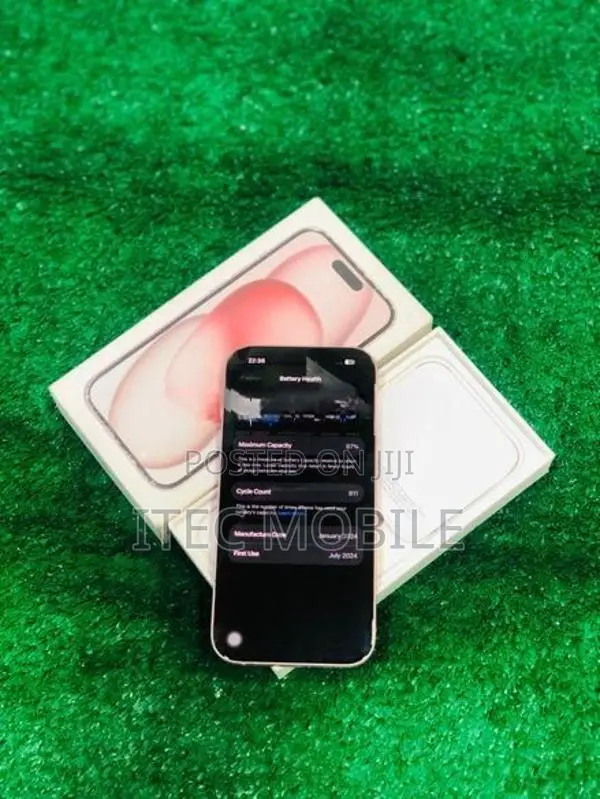 Apple iPhone 15 (Used)