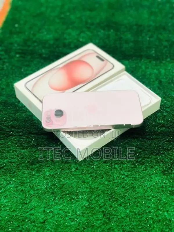 Apple iPhone 15 (Used)