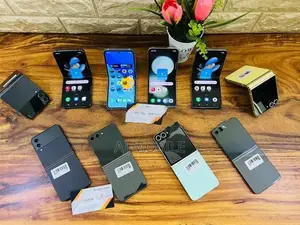 Samsung Galaxy Z Flip 7 256GB (Used)