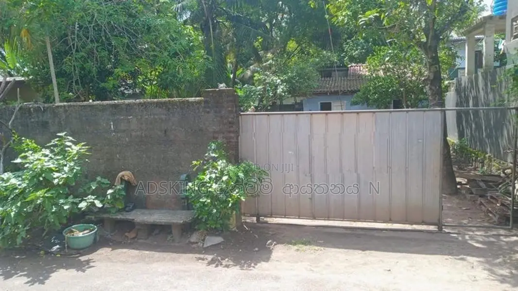 Land For Sale in Ja Ela