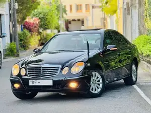 Mercedes Benz E350 3000cc V6 2007