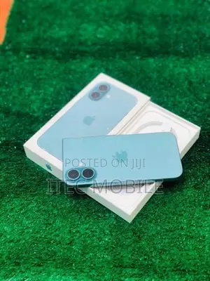 Apple iPhone 16 (Used)