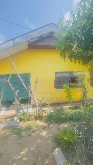 Land with House in Negombo