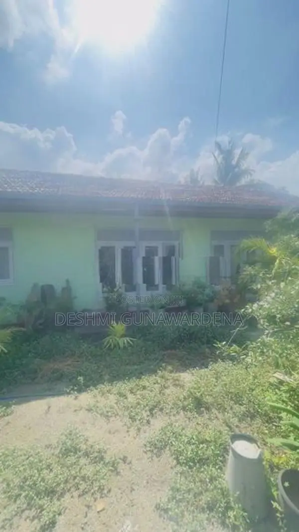 Land with House in Negombo