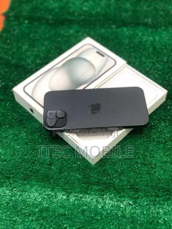 Apple iPhone 15 Plus (Used)