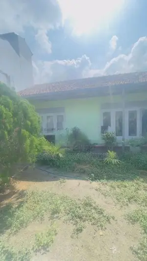 Land with House in Negombo