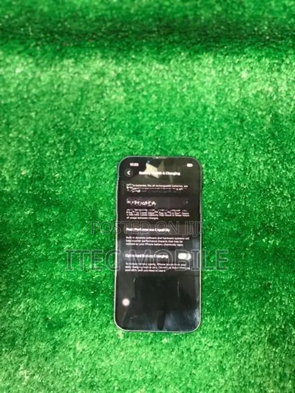 Apple iPhone 13 (Used)