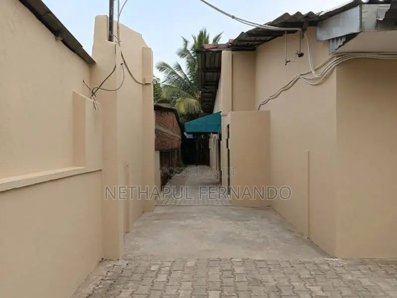Premium Land For Sale in Colombo 05