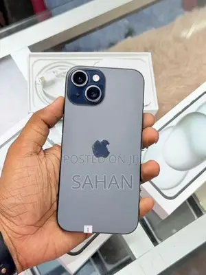 Apple iPhone 15 128gb (Used)