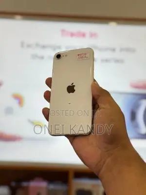 Apple iPhone SE 2 256GB (Used)