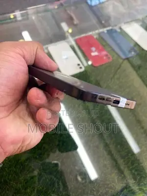 Apple iPhone 15 128GB (Used)
