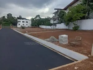 Land for Sale at Nugegoda Ambuldeniya