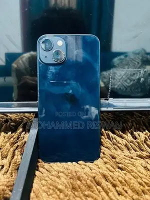 Apple iPhone 13 (Used)