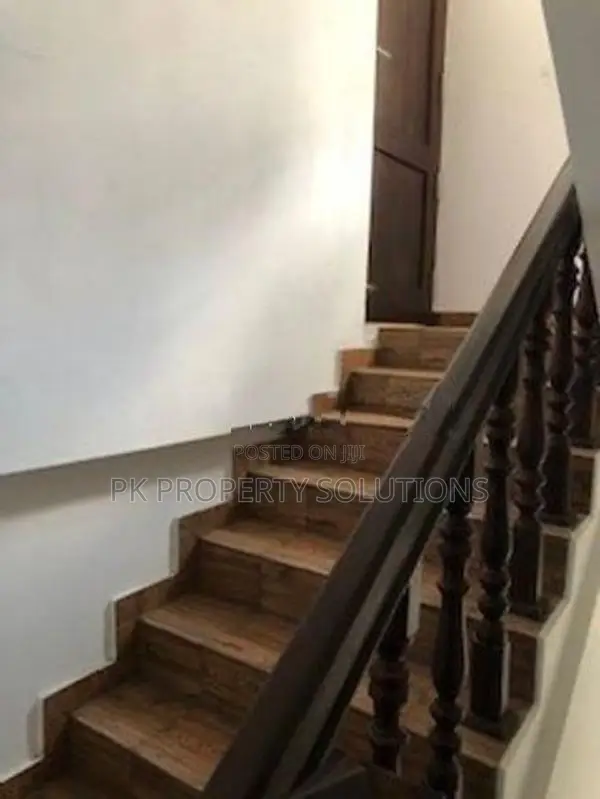 House for Rent in Mount Lavinia ( File No 5488 B) Vijaya Road