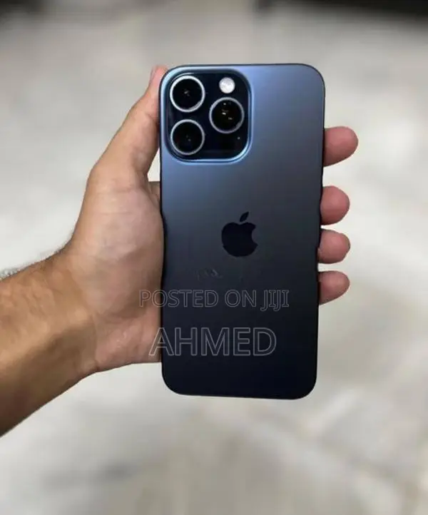 Apple iPhone 15 Pro Max 256GB (Used)
