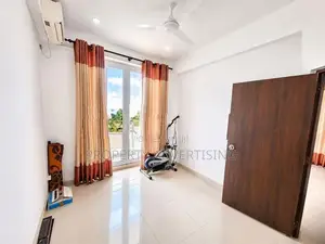 **Wellawatta Elegant & Modern Seaside Apartment for Sale **
