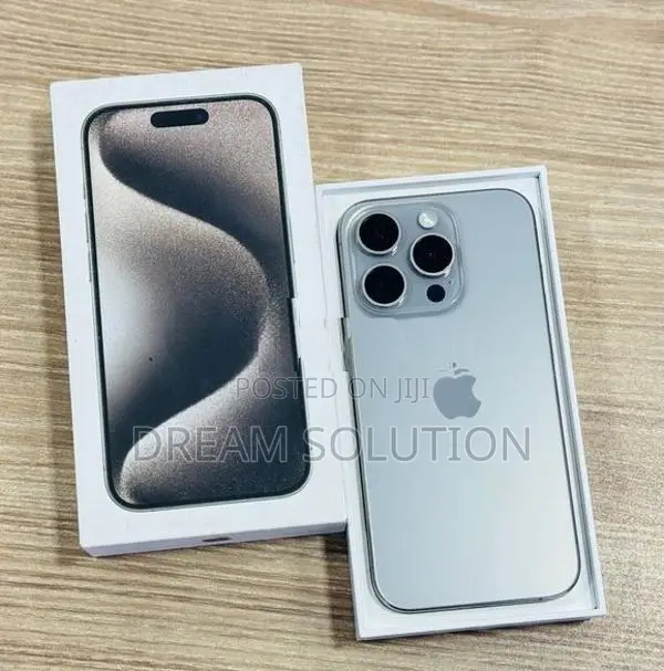 Apple iPhone 15 Pro Max 256GB (Used)