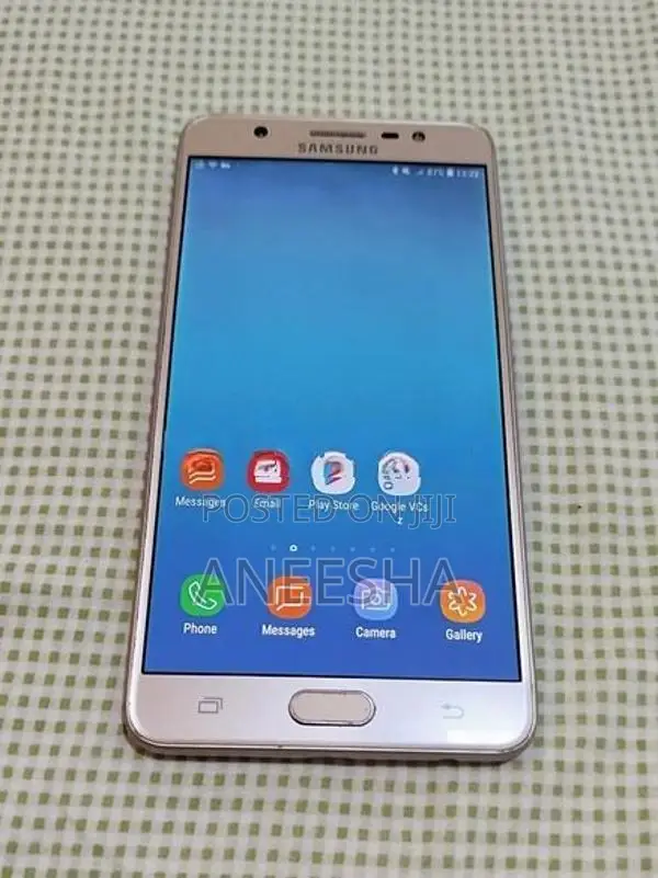 Samsung Galaxy J7 (Used)