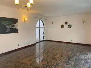 5 Bedroom House for sale in Colombo 08 (EM035AC)