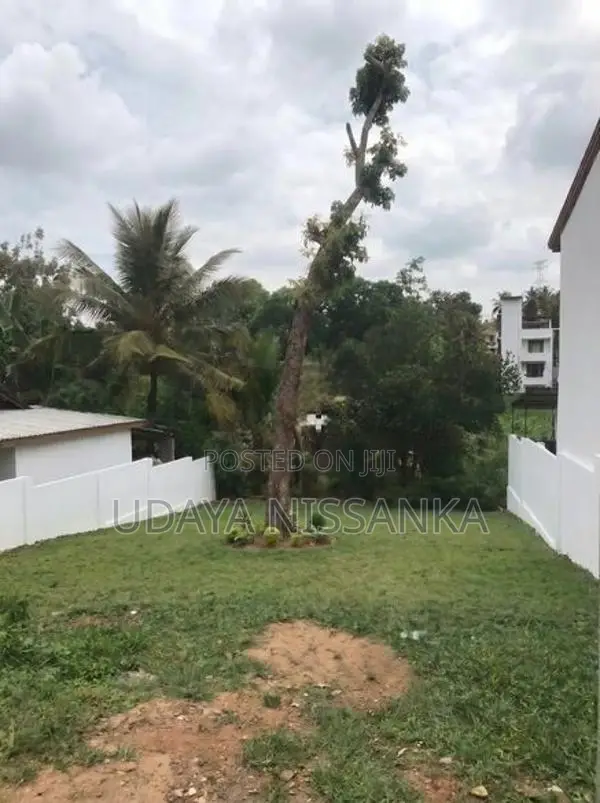 Land for Sale in Malabe